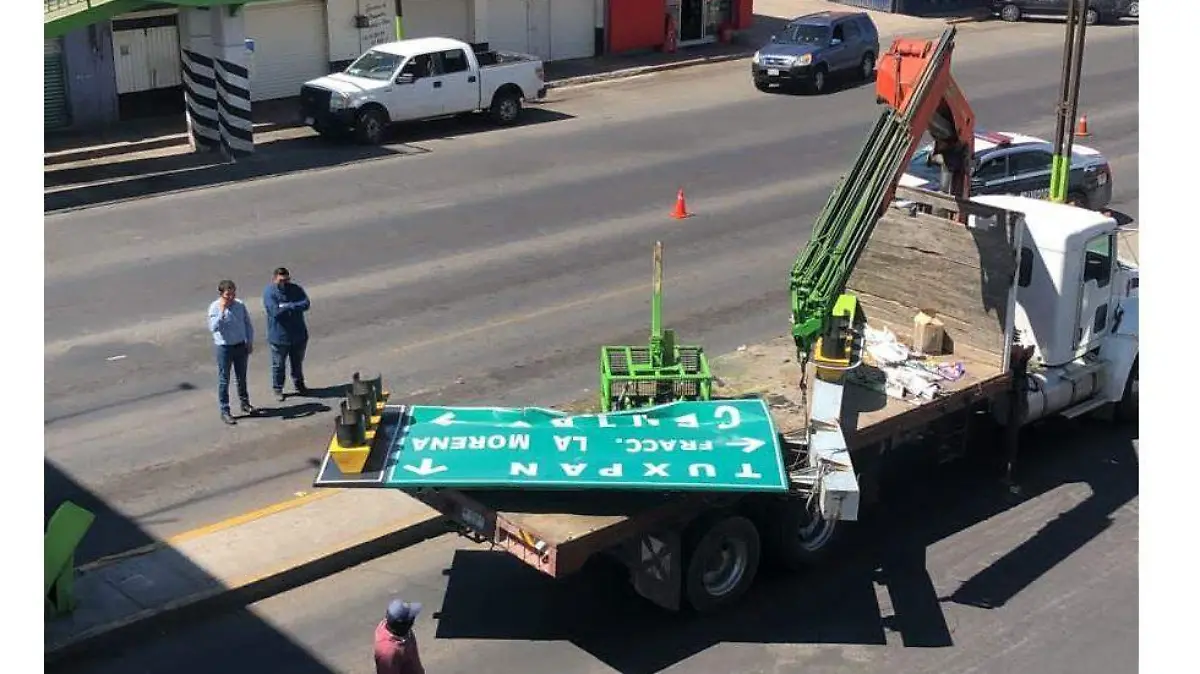 GRUA 1 